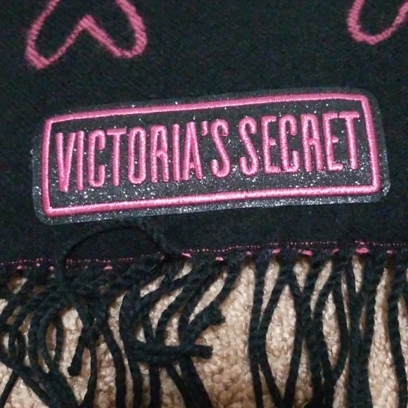 Scarf - Picture 5 of 5